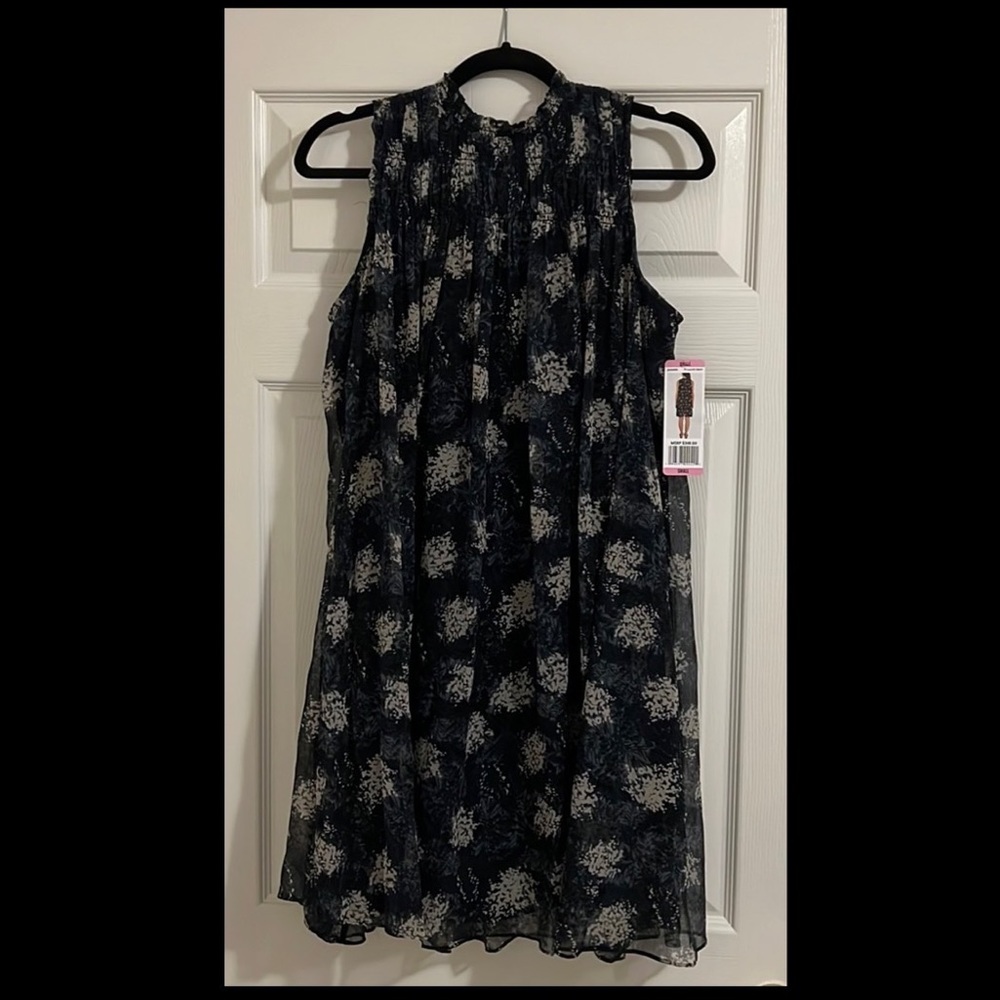 Joie Thelen’s Mini Dress in Baltic Print